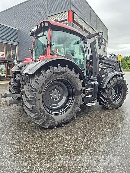 Valtra N175 Trattori