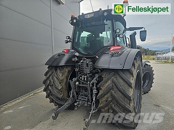 Valtra N175 Trattori
