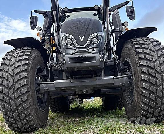 Valtra N175 Direct Trattori