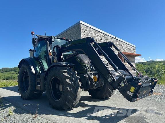 Valtra N175D Trattori