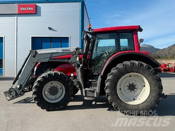 Valtra T 213 V Trattori