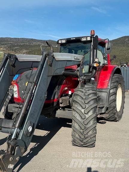 Valtra T 213 V Trattori