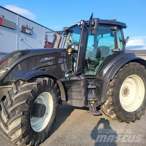 Valtra T 254 Trattori