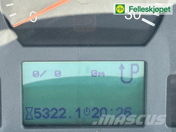 Valtra T190 Trattori