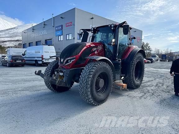 Valtra T235 Trattori