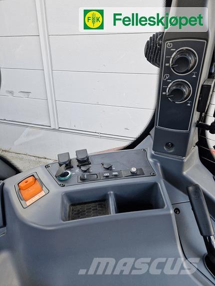 Valtra T235 Trattori