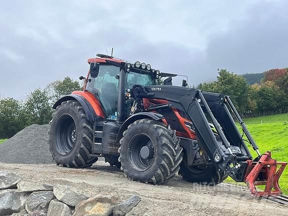 Valtra T235D Trattori