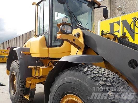 Volvo L90G Pale gommate