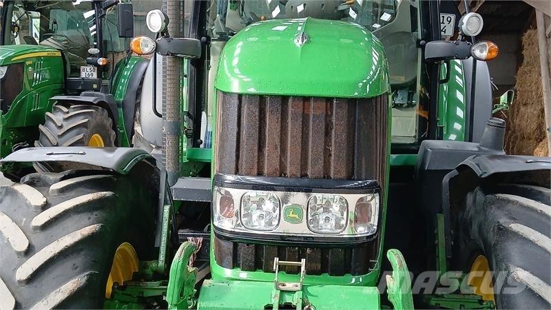 John Deere 7530 Trattori