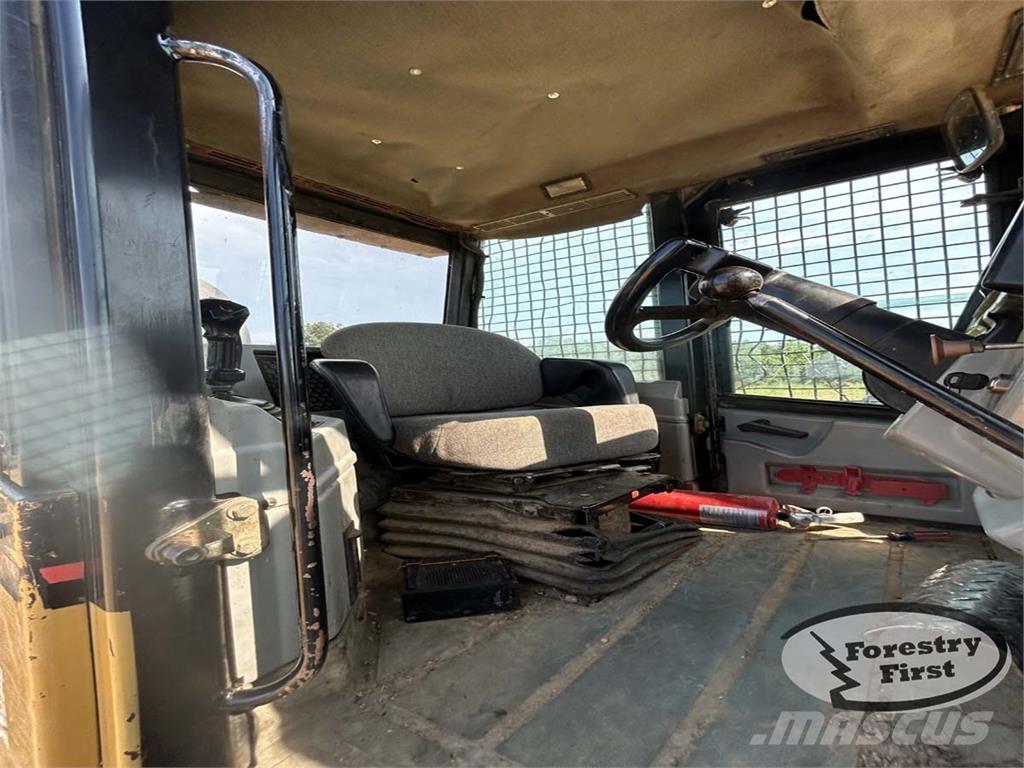 CAT 525B Trattori Forestali