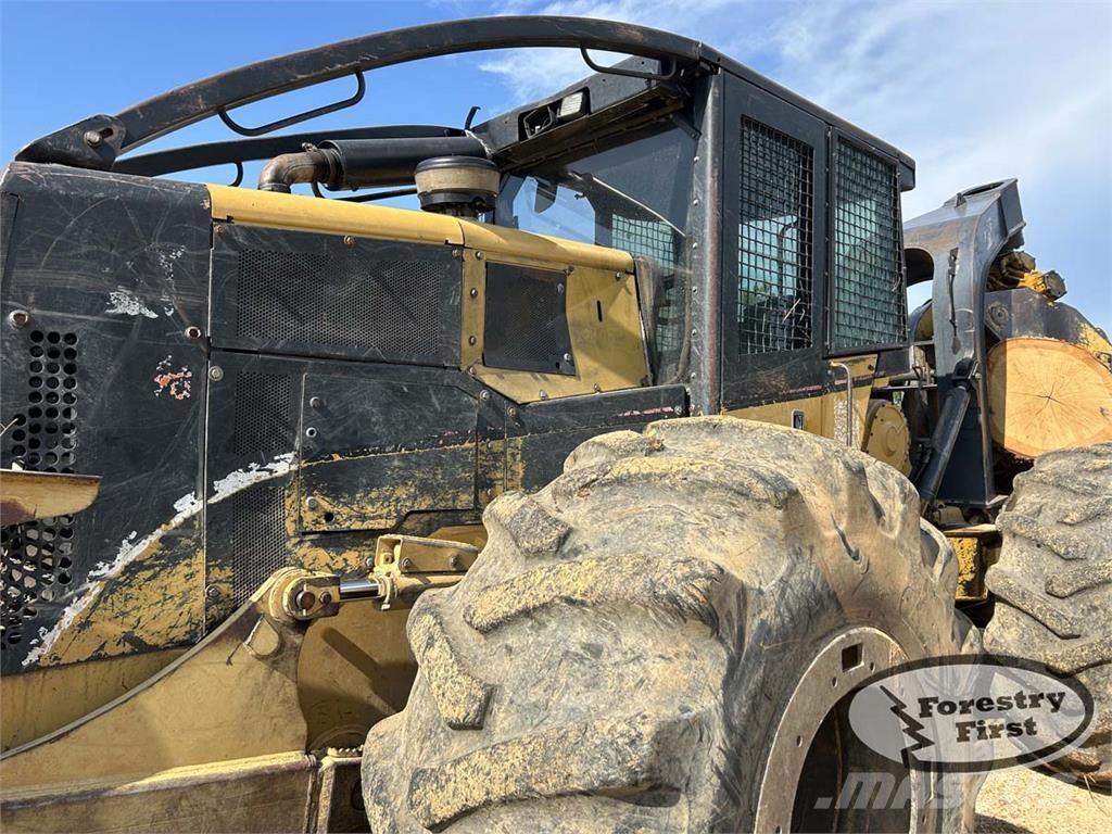 CAT 525B Trattori Forestali