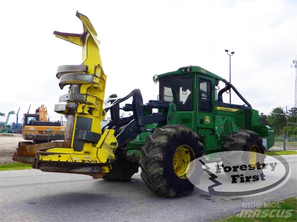 John Deere 643L Abbattitrici cingolate e macchine forestali
