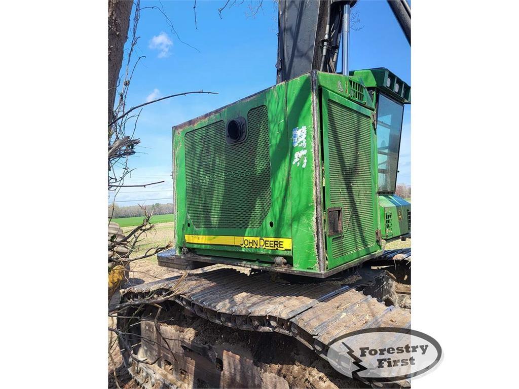 John Deere 753J Abbattitrici cingolate e macchine forestali