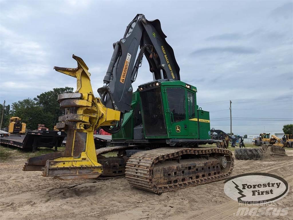 John Deere 853M Abbattitrici cingolate e macchine forestali