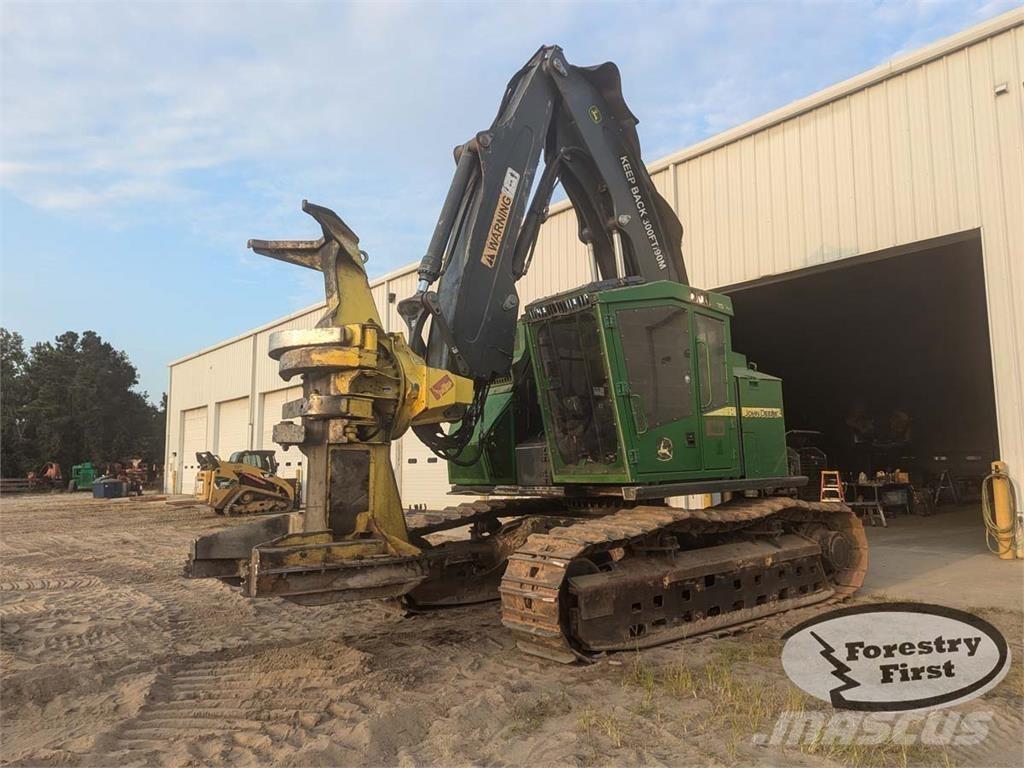 John Deere 853M Abbattitrici cingolate e macchine forestali