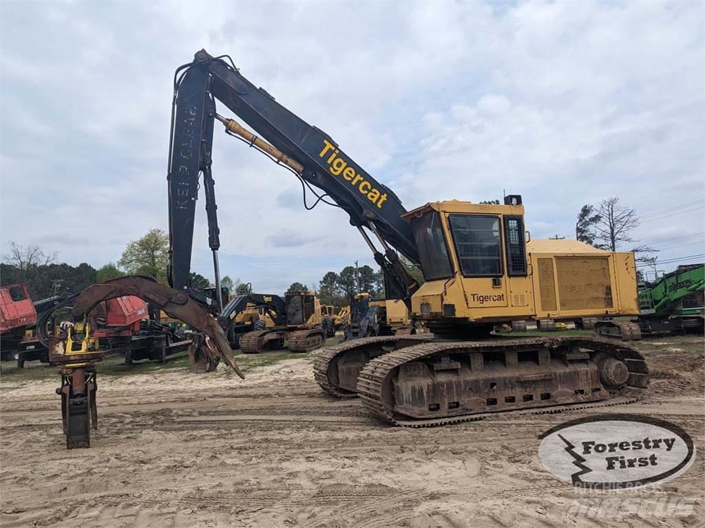 Tigercat 860S Caricatronchi con base su rimorchio