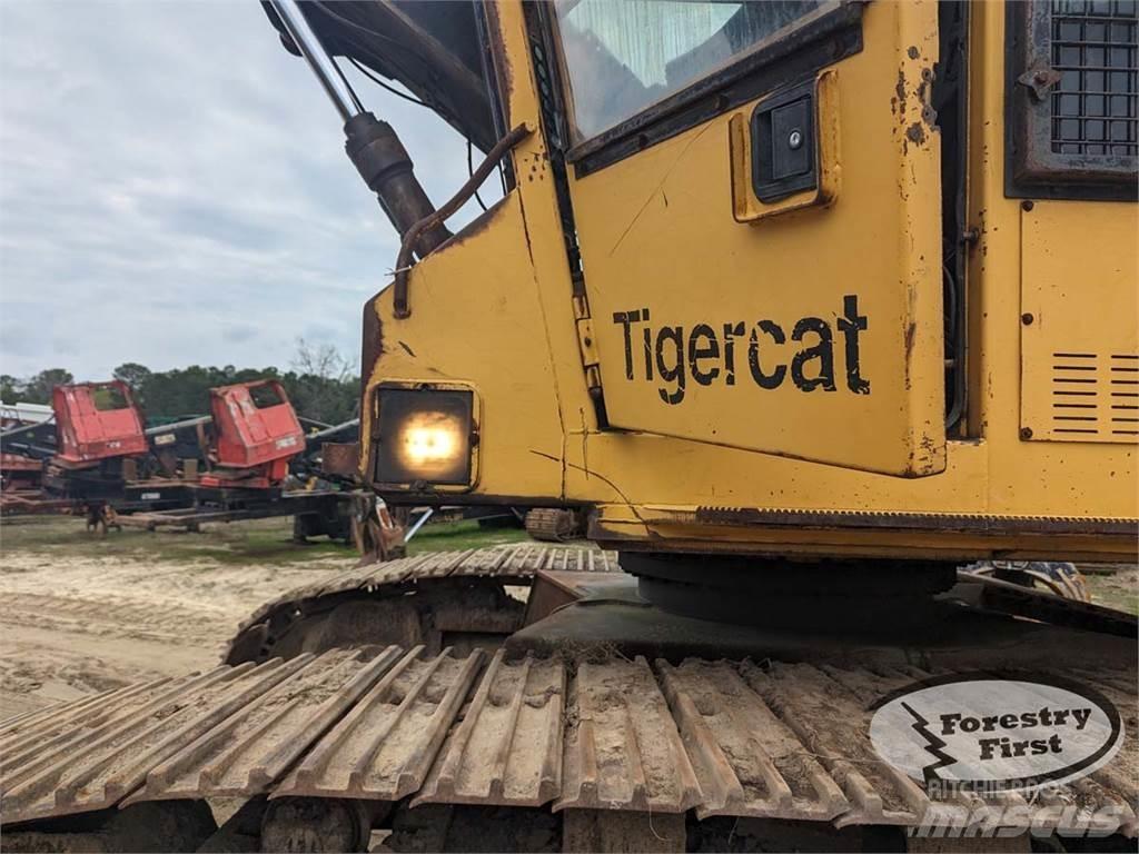 Tigercat 860S Caricatronchi con base su rimorchio