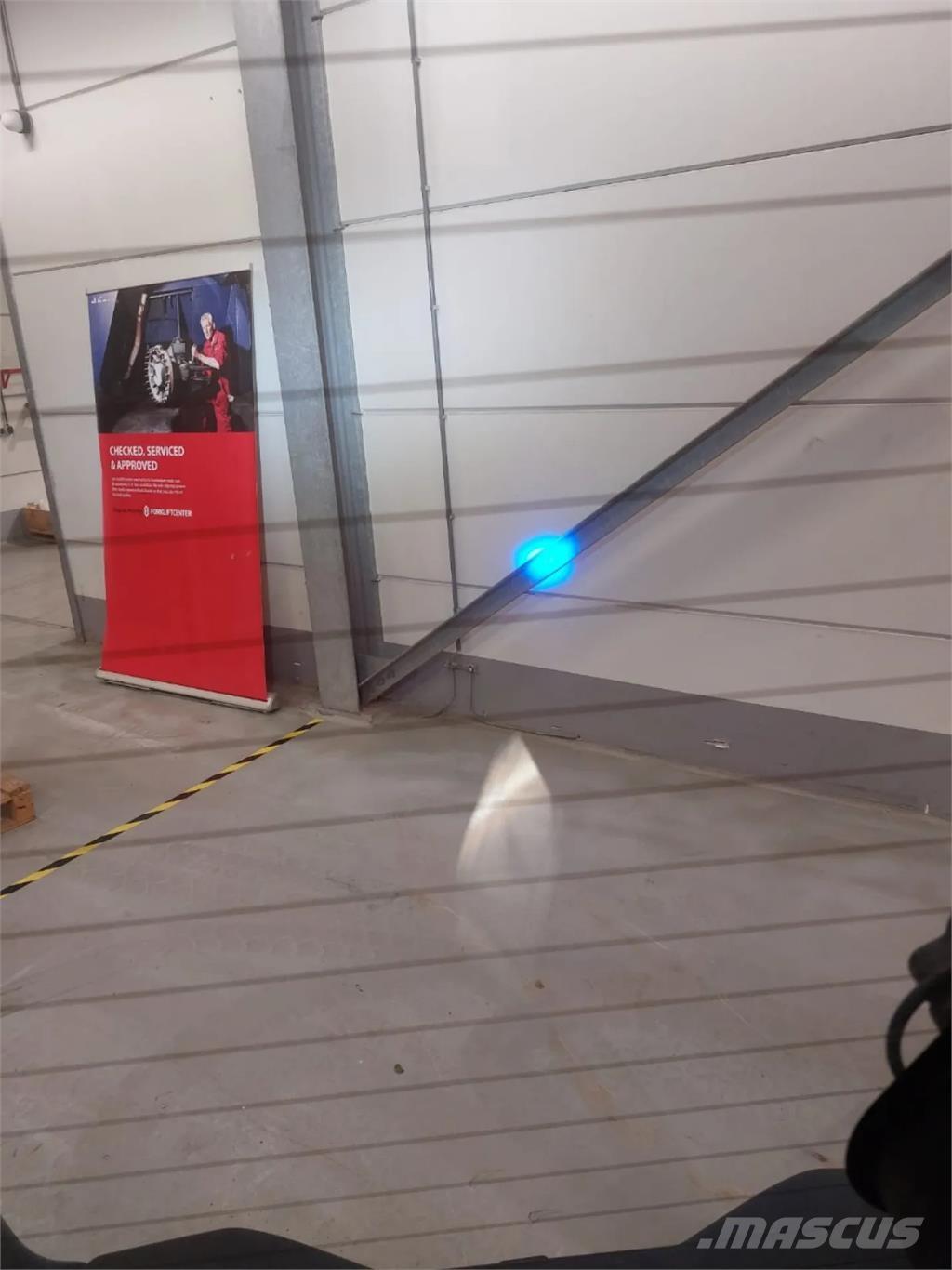 Linde E30L-01 Carrelli elevatori elettrici