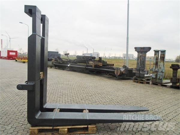 Mafi T230 Trattori portuali