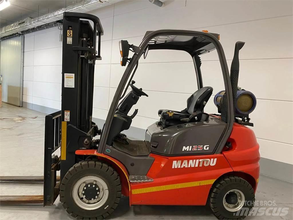 Manitou MI25G Carrelli elevatori GPL