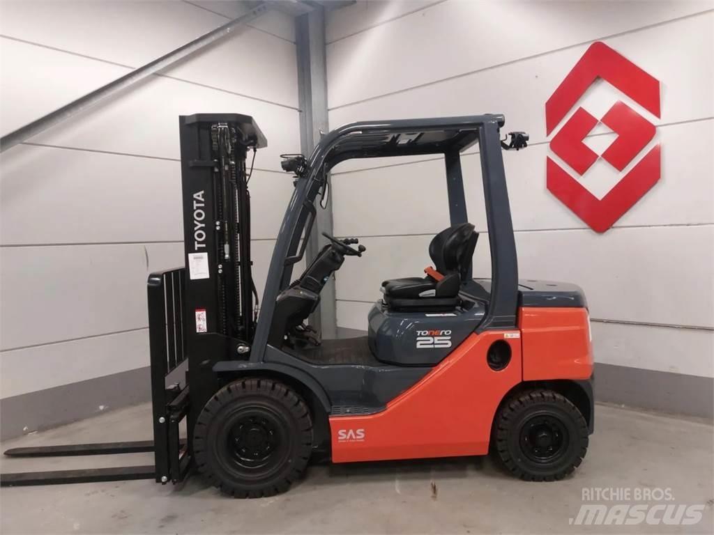Toyota 52-8FDF25 Carrelli elevatori diesel