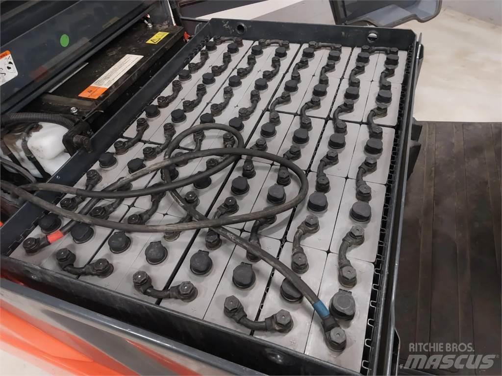 Toyota 8FBMKT25 Carrelli elevatori elettrici