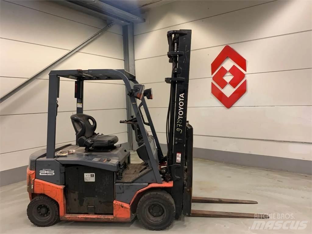 Toyota 8FBN25 Carrelli elevatori elettrici