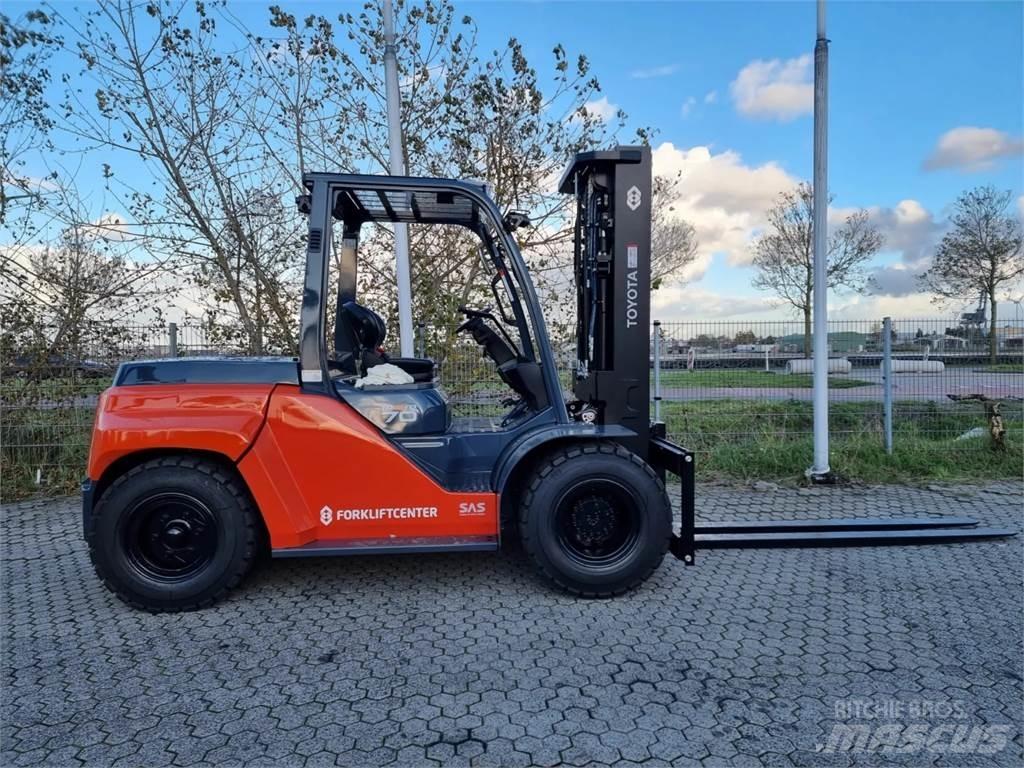Toyota 8FD70F Carrelli elevatori diesel
