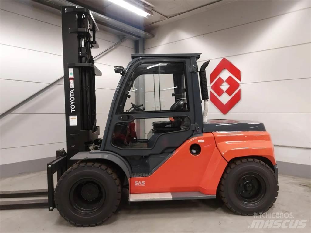 Toyota 8FD70F Carrelli elevatori diesel
