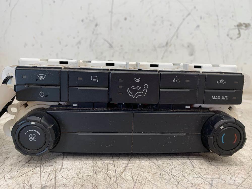 Ford F-550 Componenti elettroniche