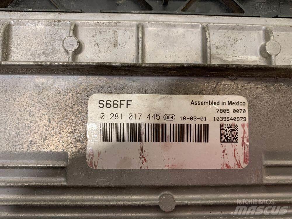 Ford F-550 Cabine e interni