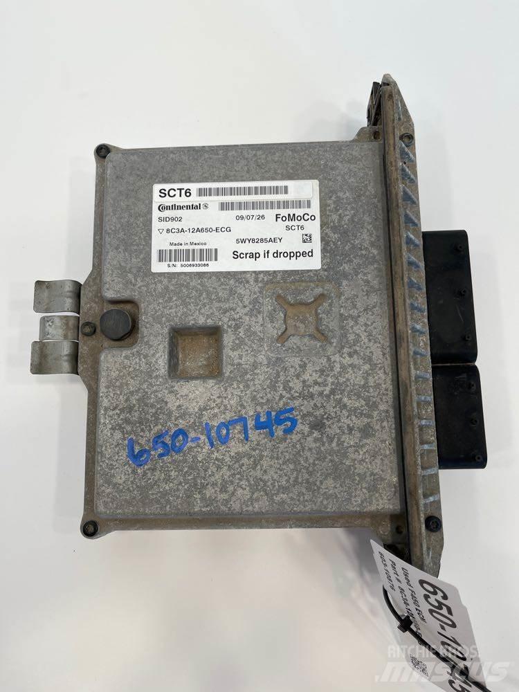 Ford F450 Cabine e interni