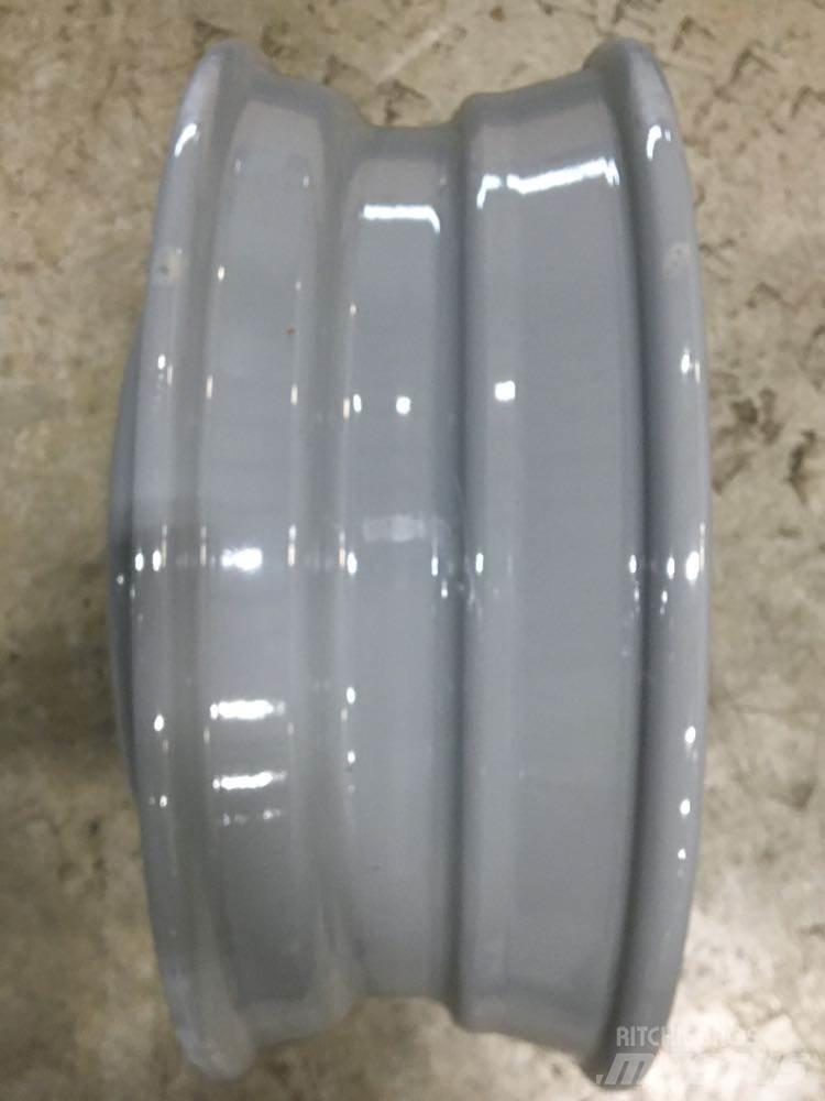 Ford F550 Pneumatici, ruote e cerchioni