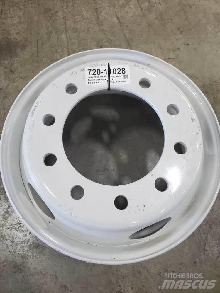 Ford F750 Pneumatici, ruote e cerchioni