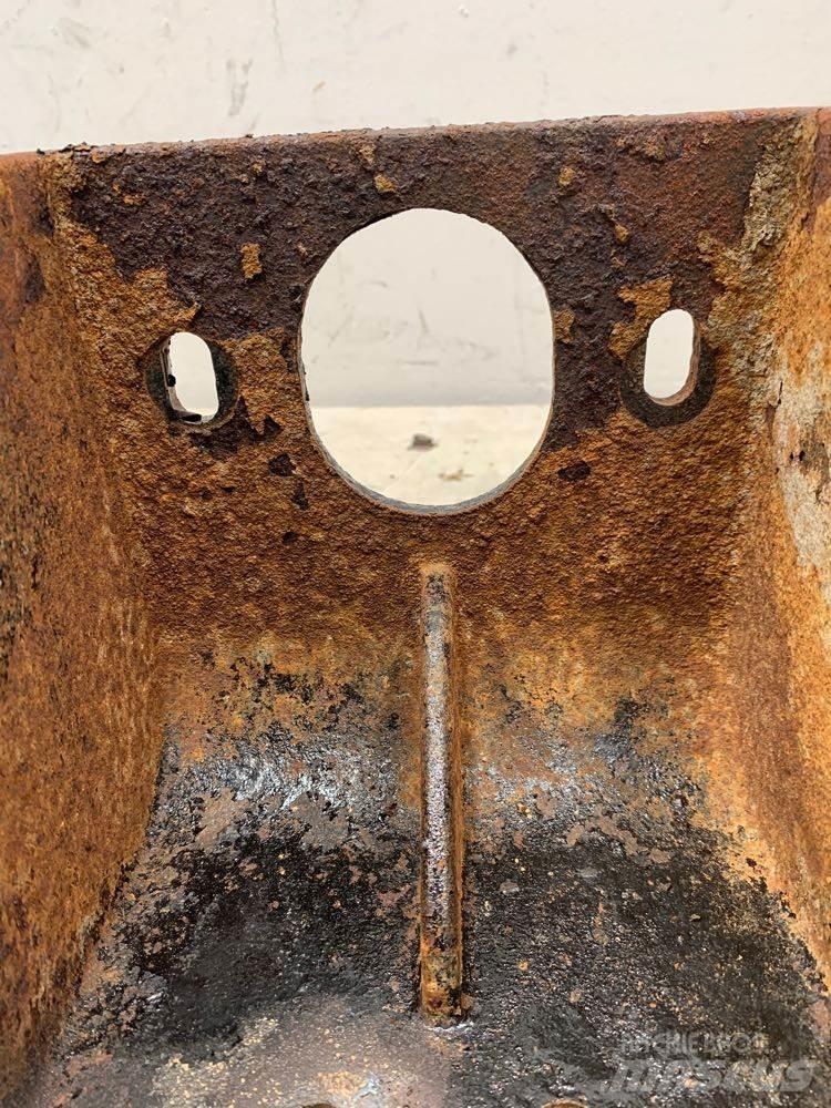 Ford F750 Cabine e interni