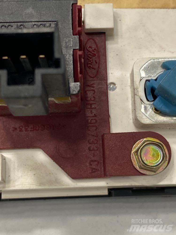 Ford F750 Componenti elettroniche