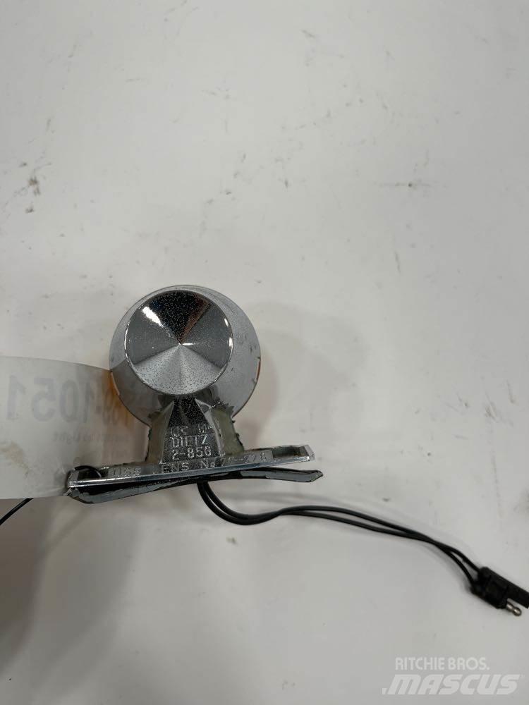 Ford L9000 Componenti elettroniche