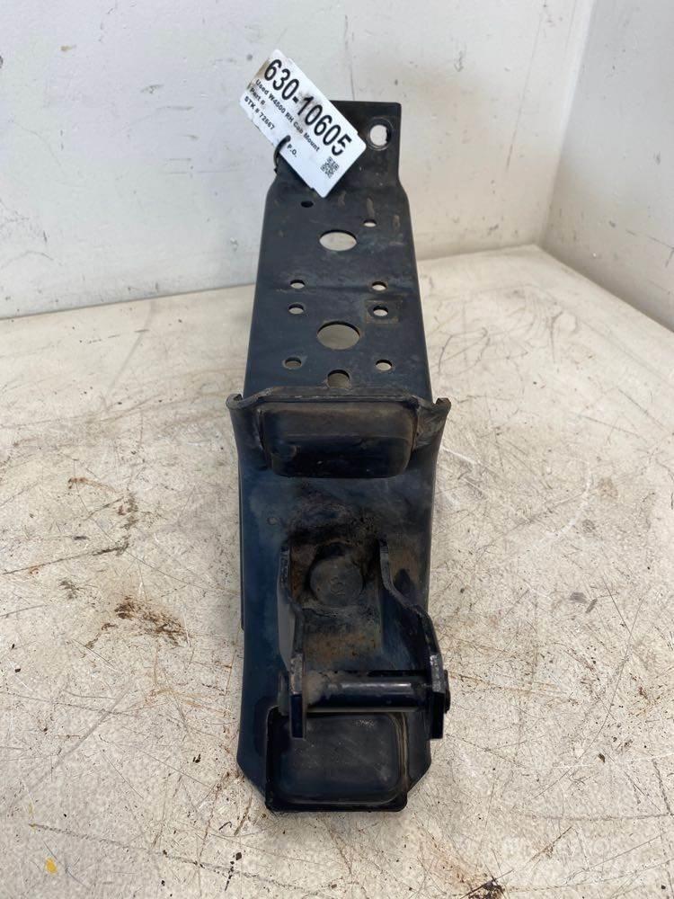 GMC W4500 Cabine e interni