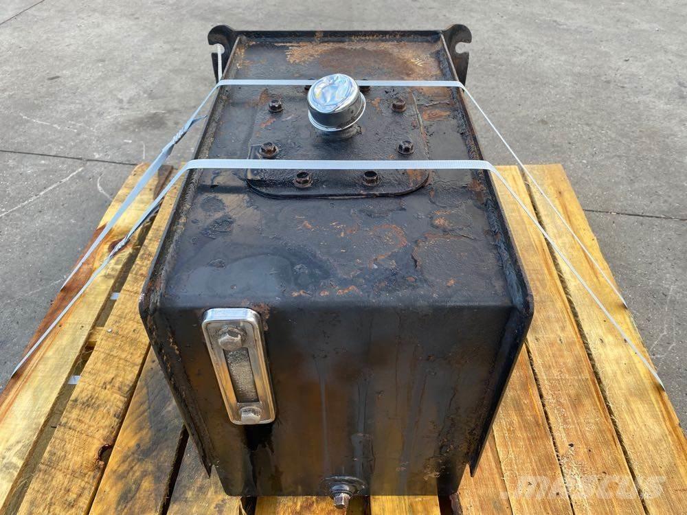 Mack CV713 Componenti idrauliche