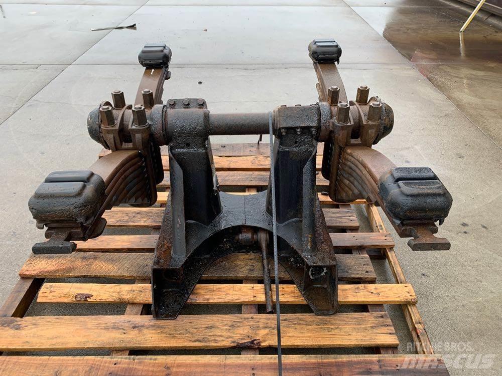 Mack CV713 Telaio e sospensioni