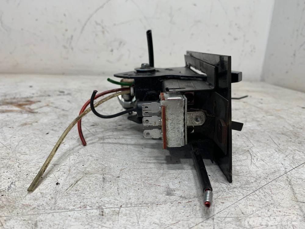 Mack CV713 Componenti elettroniche