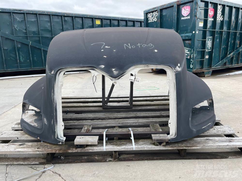 Mack CX Cabine e interni