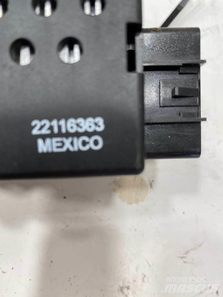 Mack CXU Componenti elettroniche