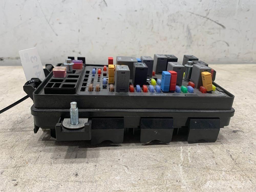 Mack CXU Componenti elettroniche