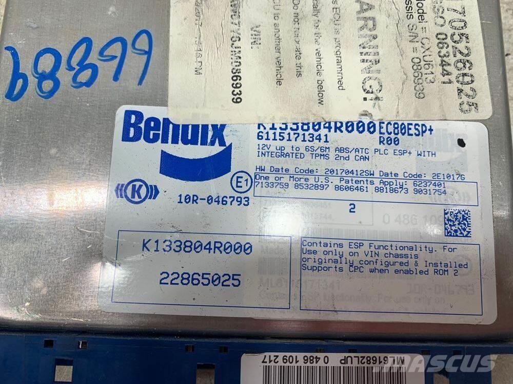 Mack CXU Componenti elettroniche