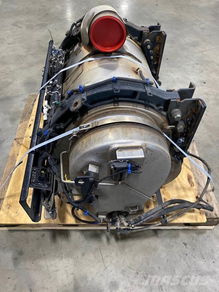 Mack MP8 Trasporto - Altro