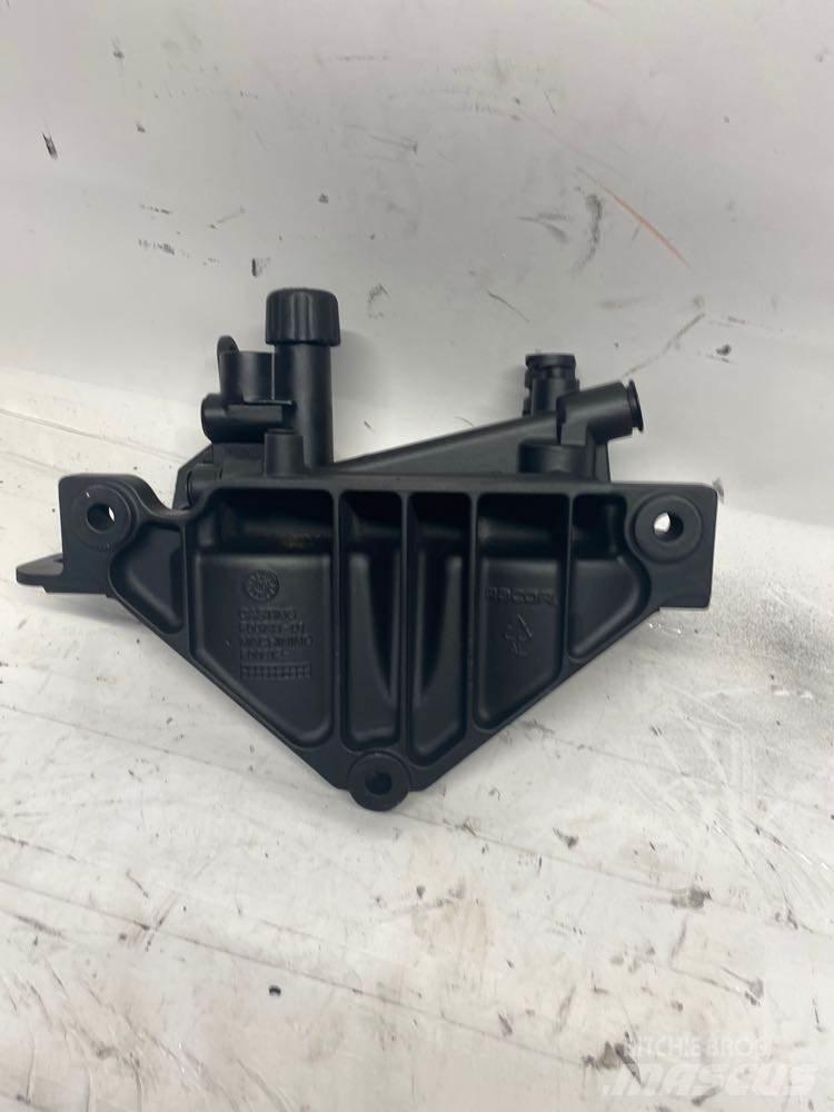 Mack MP8 Trasporto - Altro