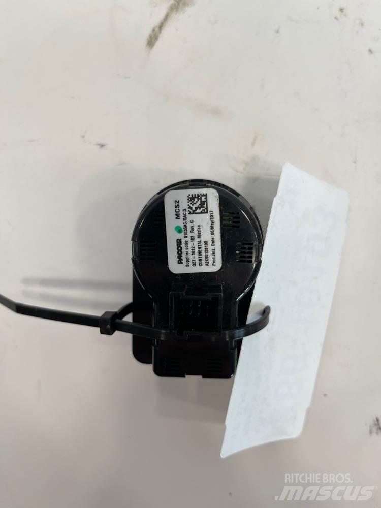Paccar  Componenti elettroniche