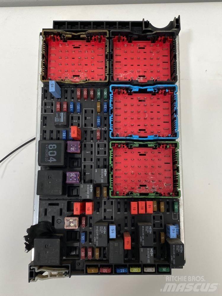 Paccar  Componenti elettroniche