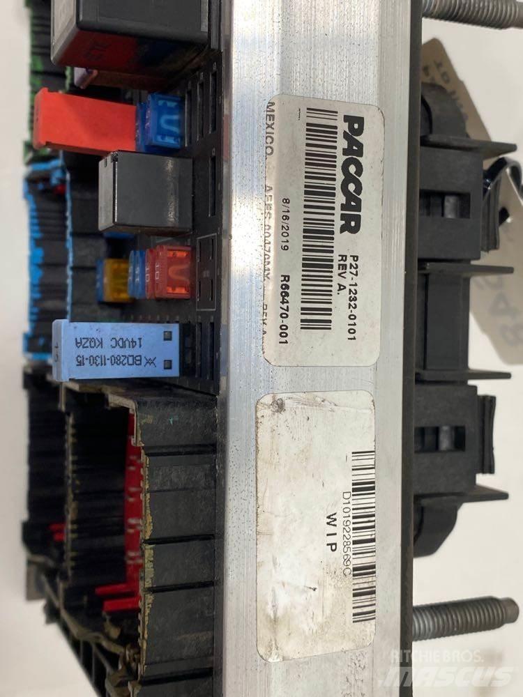 Paccar  Componenti elettroniche